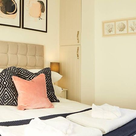 Sea View Serenity Breath Taking Sea View Sleeps 4 Scarborough Exteriér fotografie